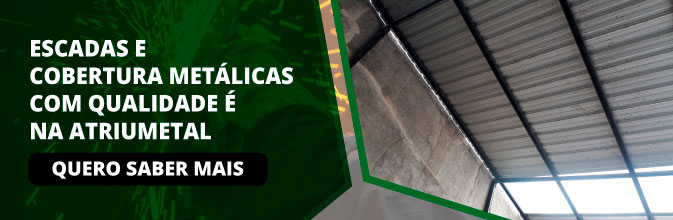 Escadas metálicas internas